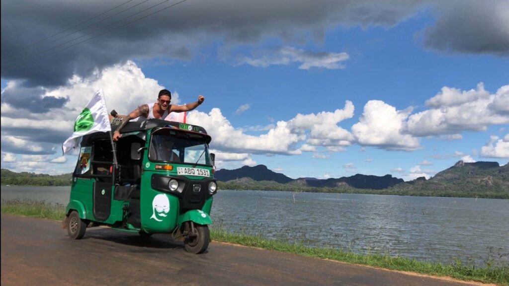 Team Saluti - Rickshaw Run Sri Lanka