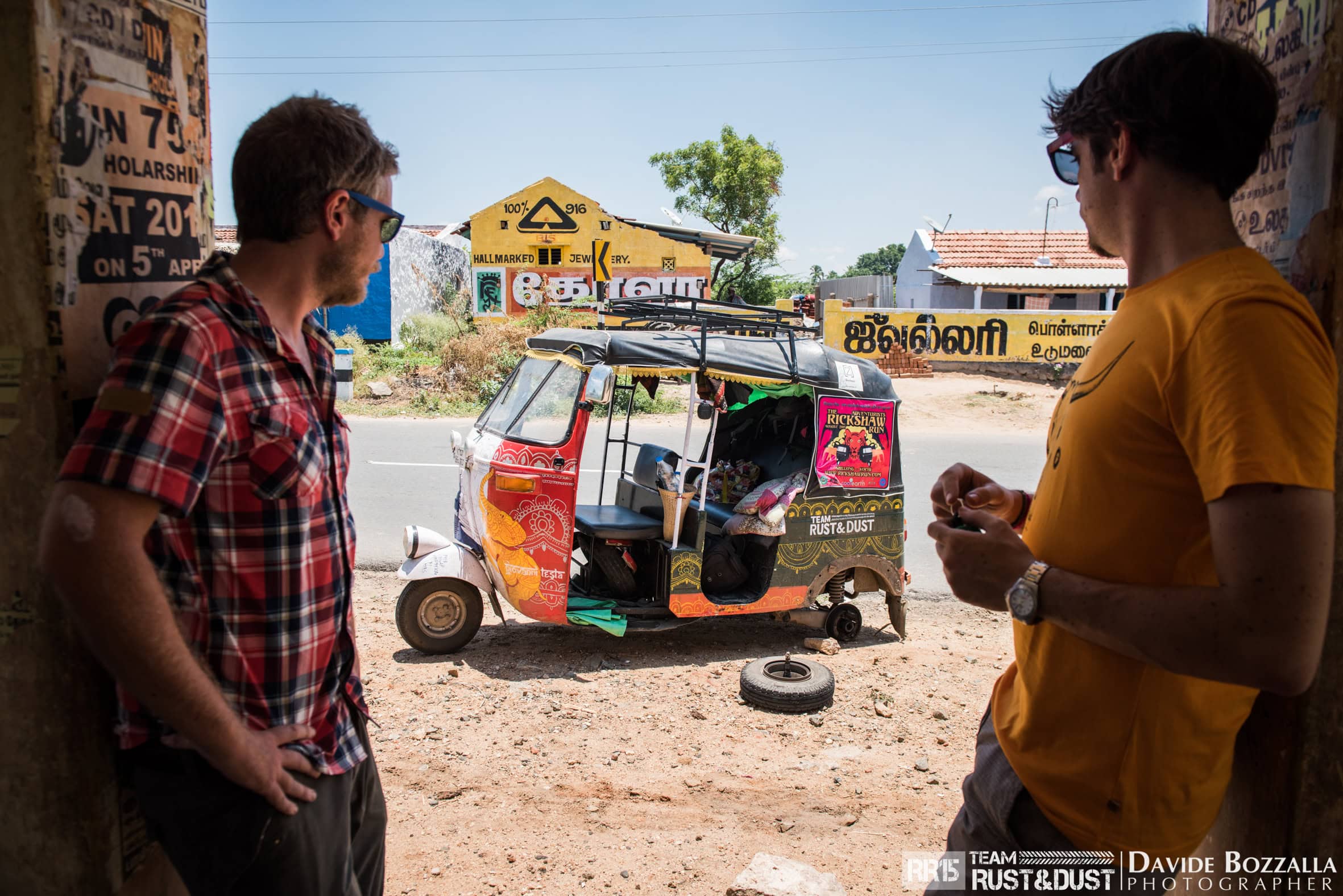 Rickshaw Run India by Davide Bozalla