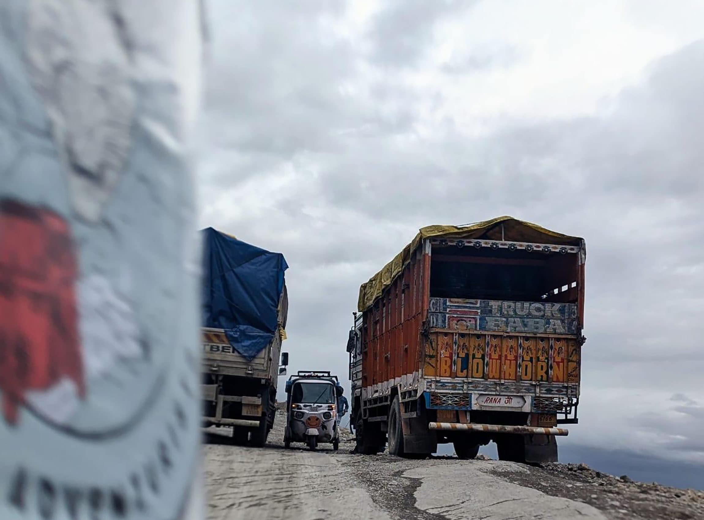Team Gobee Manchurian 2 dodging trucks at altitude... Rickshaw Run Himalaya August 2025.